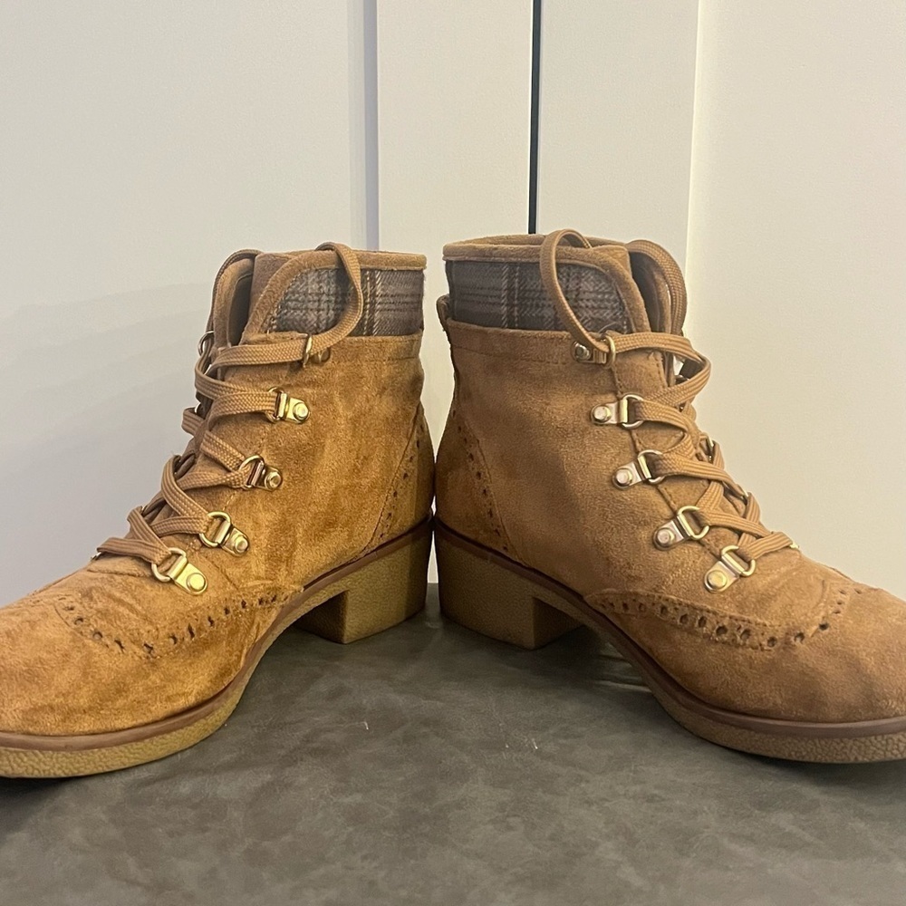Tommy Hilfiger Lace-Up Faux Suede Boots - Picture 3 of 6
